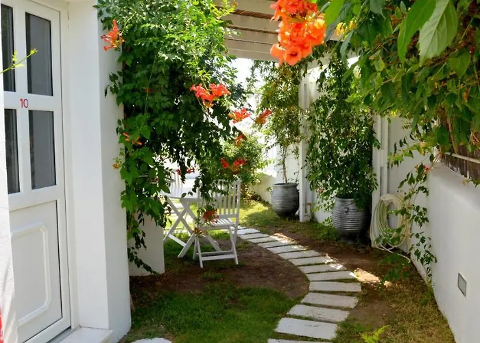 Apartment Moschoula Adamantas (Milos)